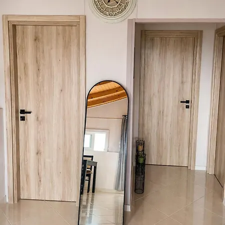 Апартаменты Sea View And Olive Trees Каламата
